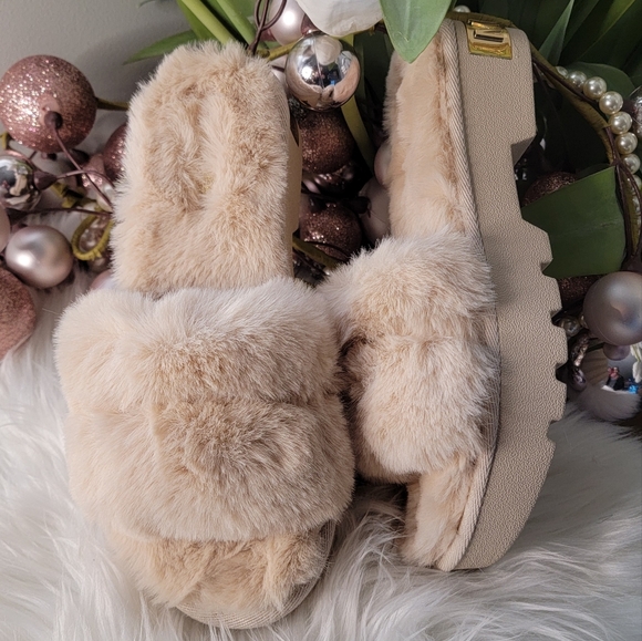 Michael Kors Shoes - Michael Kors Women's Platform Slides